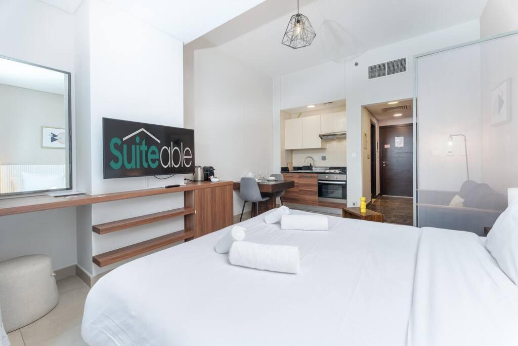 Cozy Studio In Sparkle Tower Jbr By Suiteable Dubaï Extérieur photo