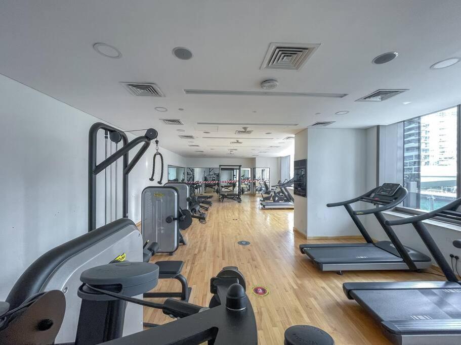 Cozy Studio In Sparkle Tower Jbr By Suiteable Dubaï Extérieur photo