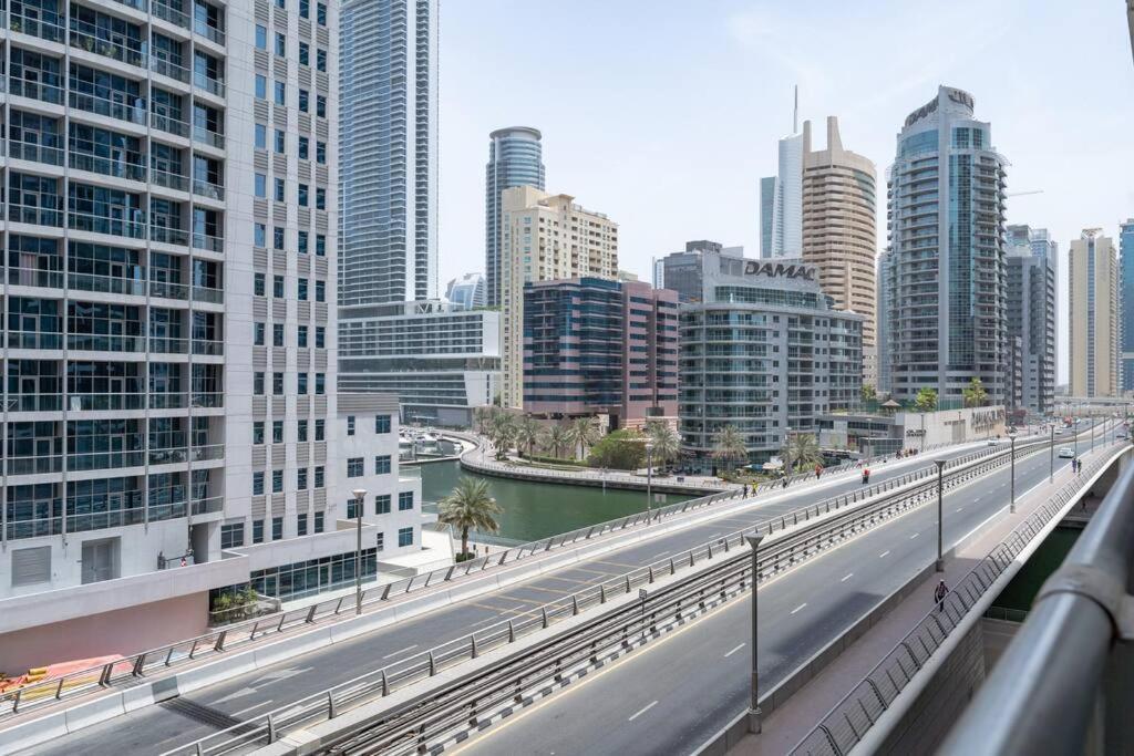 Cozy Studio In Sparkle Tower Jbr By Suiteable Dubaï Extérieur photo